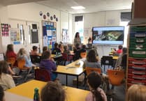  Blackawton Primary School welcome author Jennifer Davy