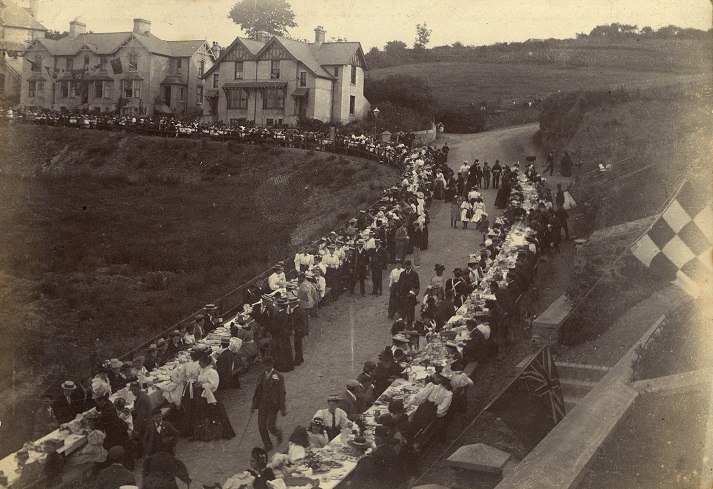 Tea tables stretching along the road, Diamond Jubilee celebrations, Salcombe. Top of Allenhayes Road before Methodist Chapel was built.